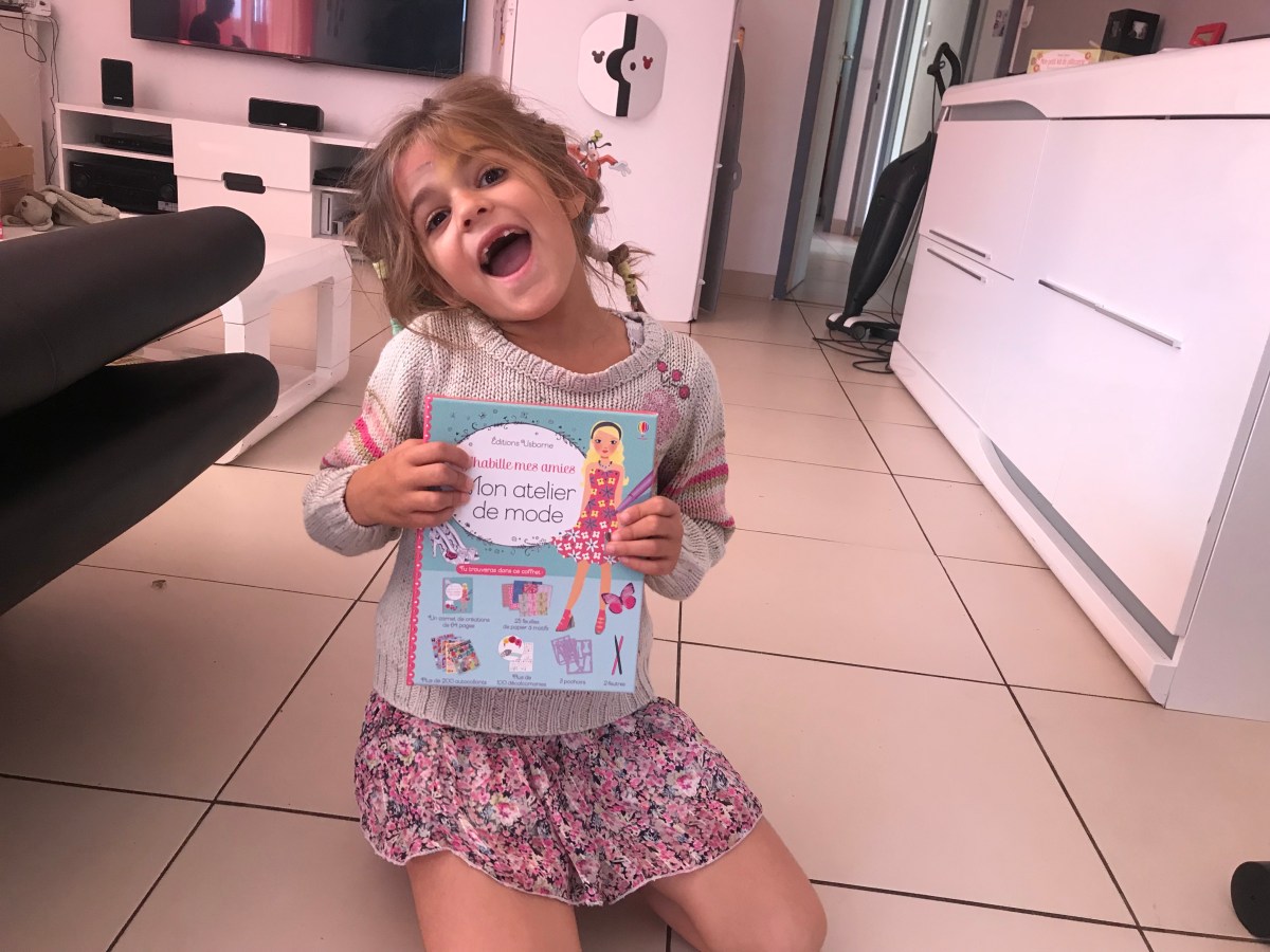 Camille, styliste en herbe avec&nbsp;Usborne!